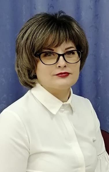 Воспитатель высшей категории Сошкина Раиса Ивановна.